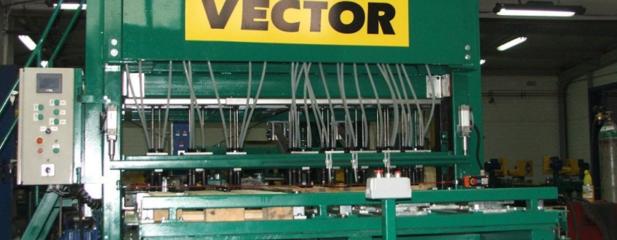 VECTOR - machines for the production of pallets, for the wood and paper industries, wooden packaging - Poland 01