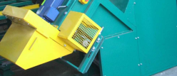 Machine for cutting pallets’ brackets